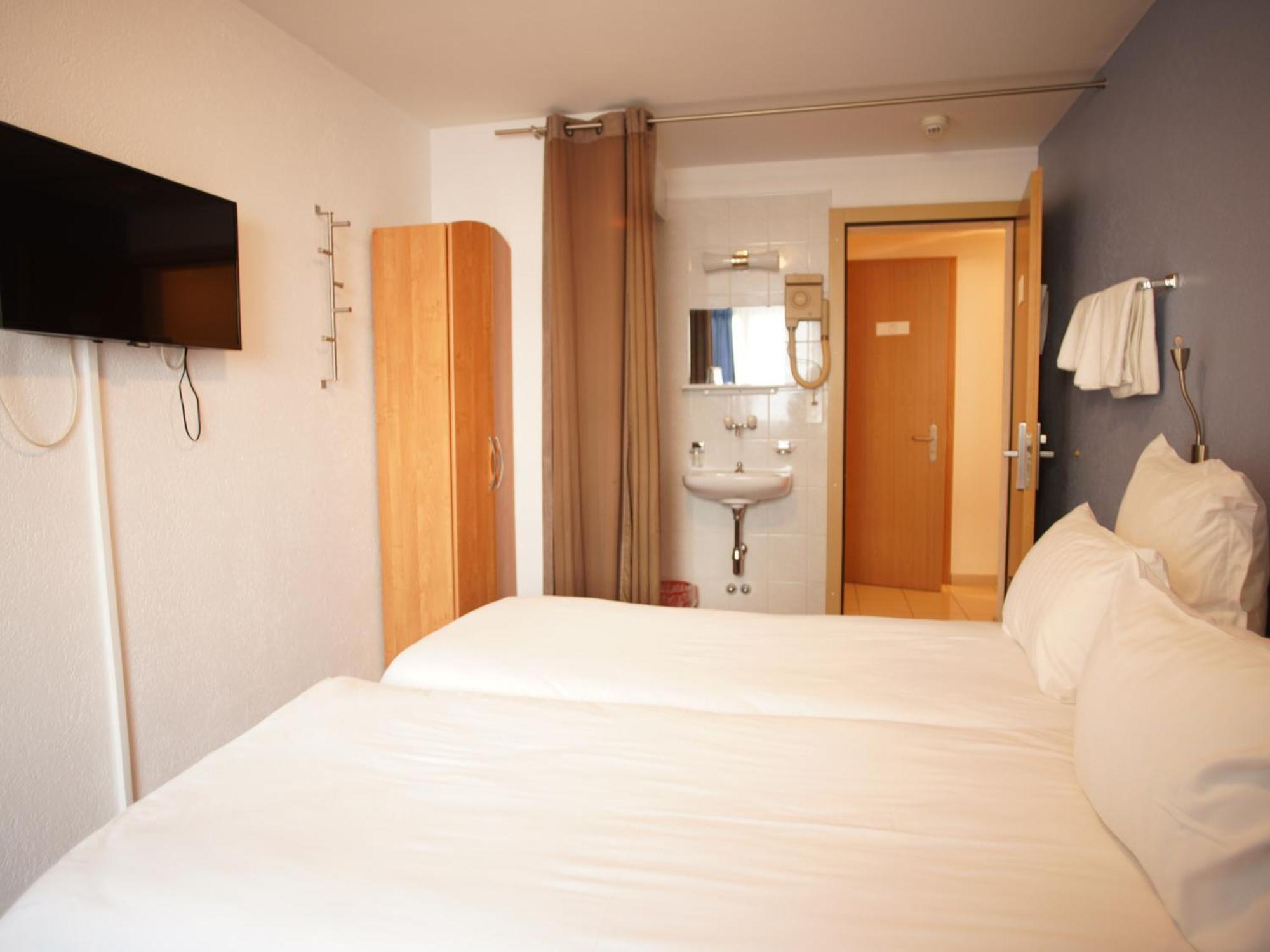 Primadom Aparthotel Ginevra Esterno foto